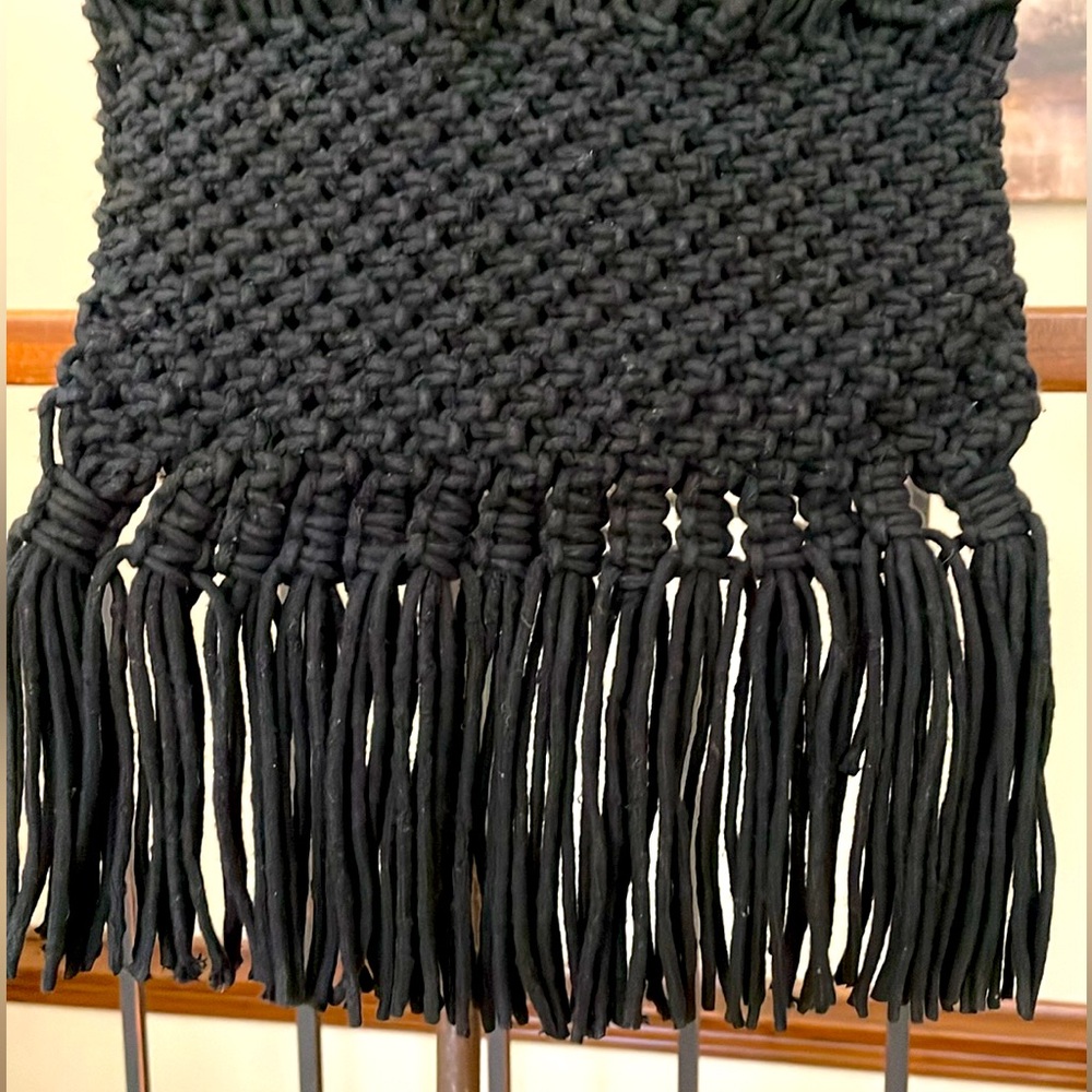 Danielle Nicole Black Macrame Fringe Crossbody Ba… - image 4